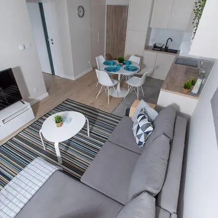Apartment Klifowa 38 *